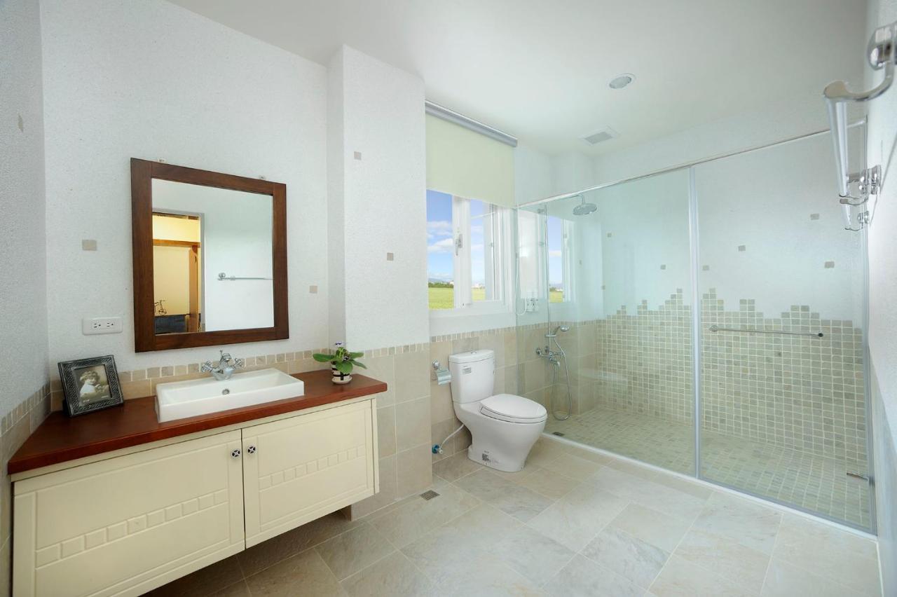 Sunlax B&B Yilan Exteriör bild