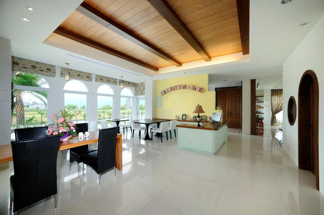 Sunlax B&B Yilan Exteriör bild